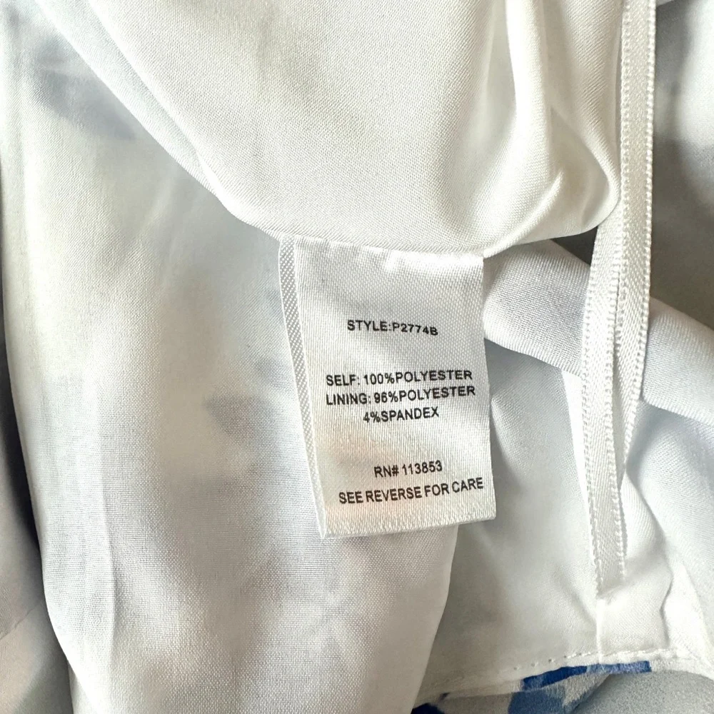 Sugarlips Blue and White Floral Jumpsuit - Picture 4 of 4